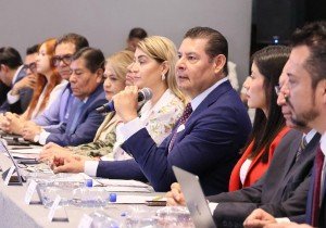 El gobernador Alejandro Armenta se suma al exhorto a ediles para el uso correcto de sus recursos
