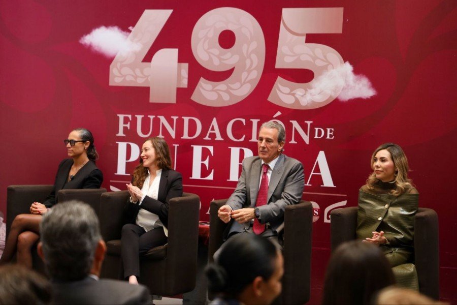 Entrega Pepe Chedraui premios al mérito ciudadano en artes, cultura y patrimonio cultural