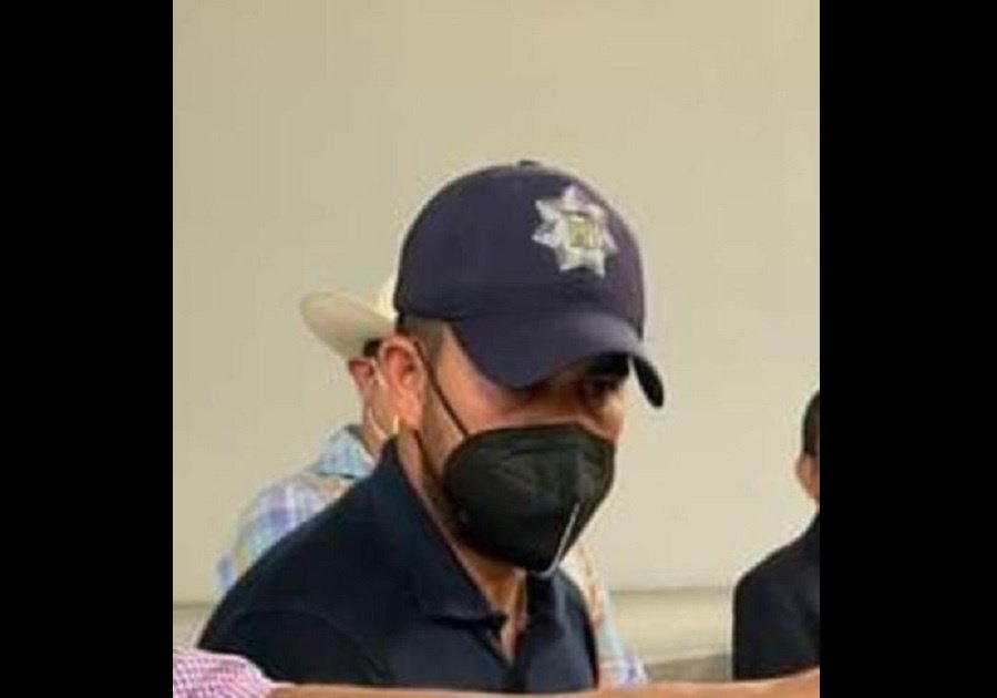 Llegan a Acatlán restos del director de Seguridad Pública y su esposa