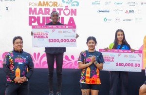 Maratonista de Kenia impone su fuerza en femenil; poblanos dominan rama varonil
