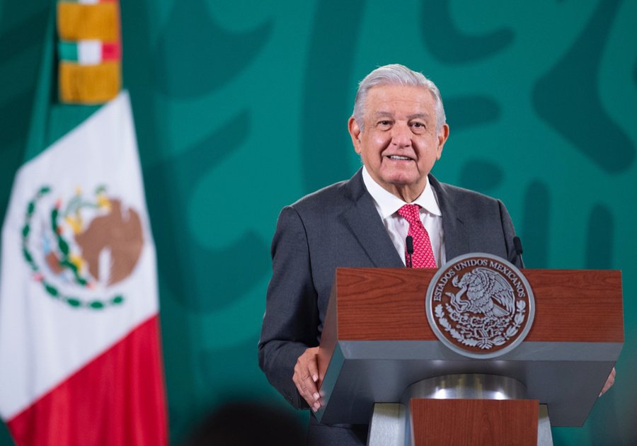 Notifican al Senado del viaje de AMLO a NY