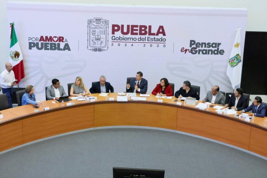 El Gobernador Alejandro Armenta se reunió y escuchó a Colectivos de Madres Buscadoras