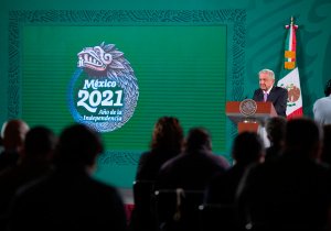 AMLO afirma que ya cumplió 98 de sus 100 compromisos