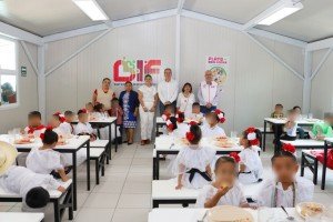 Visita Pepe Chedraui desayunador escolar en el Jard&iacute;n de Ni&ntilde;os "La Flor"