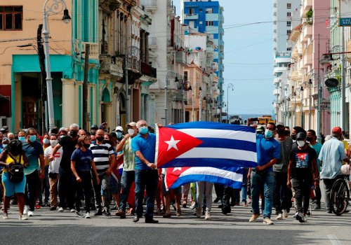 Se reúne Castro con Díaz-Canel