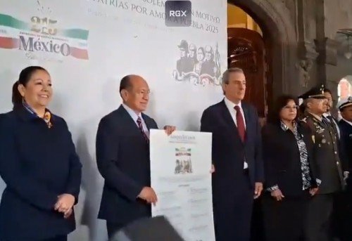 Con la colocación del Bando Solemne arrancan en Puebla formalmente las Fiestas Patrias 2025