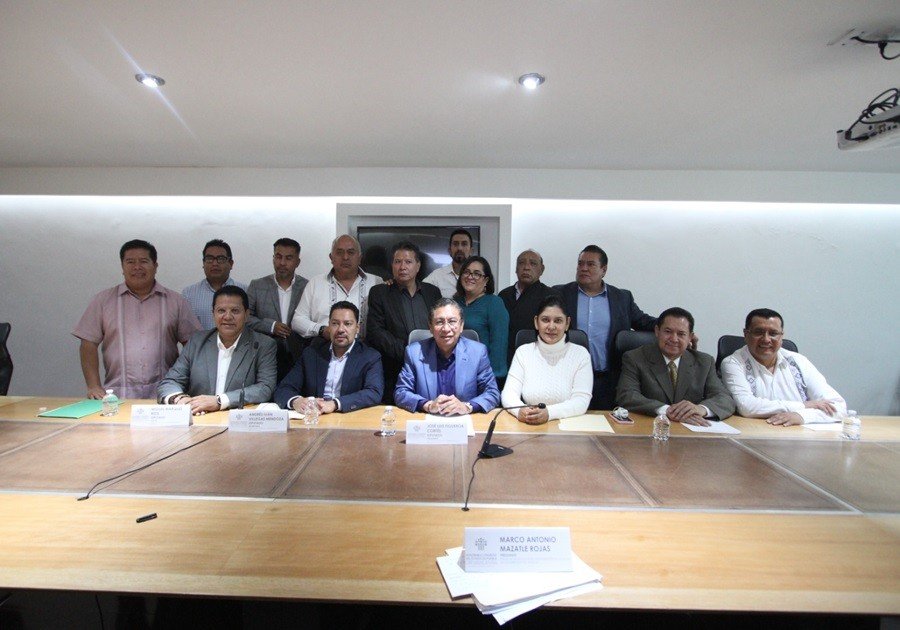 Comisión de Trabajo refrenda compromiso para laborar de la mano con organizaciones del sector