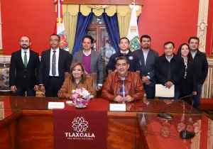 Sostiene Sergio Salom&oacute;n reuni&oacute;n de trabajo con Lorena Cu&eacute;llar Cisneros, gobernadora de Tlaxcala