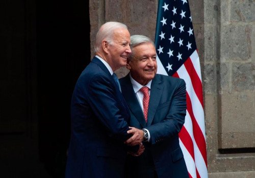Pactan AMLO, Biden y Trudeau combatir tr&aacute;fico de fentanilo y cooperar en migraci&oacute;n
