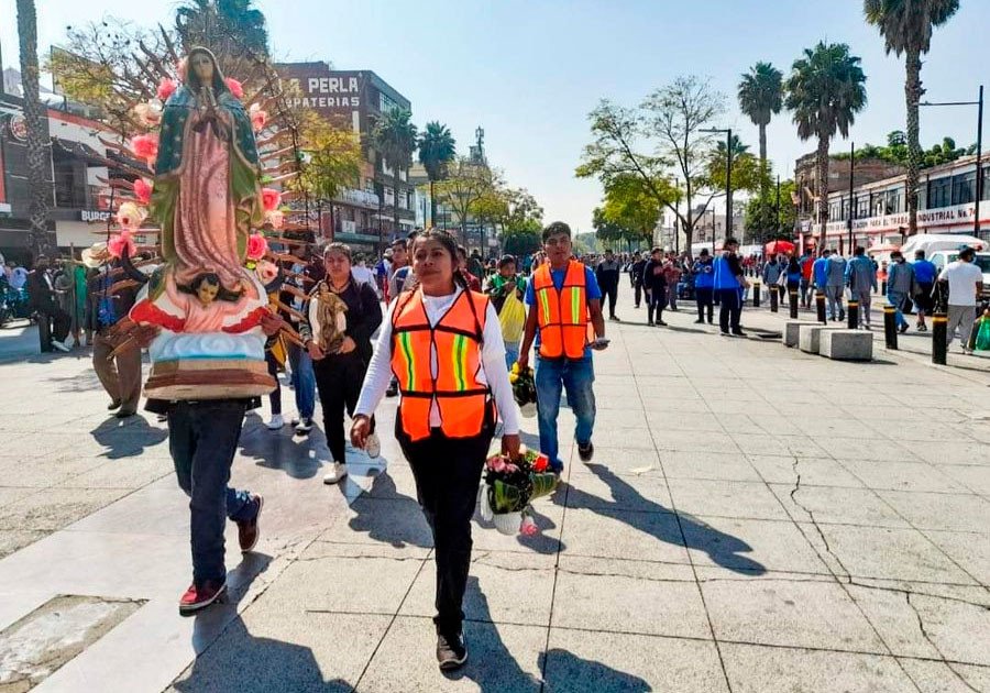 Sorprende alerta sísmica a peregrinos poblanos