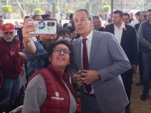 Pepe Chedraui fortalece tradiciones mexicanas con personal del Gobierno de la Ciudad