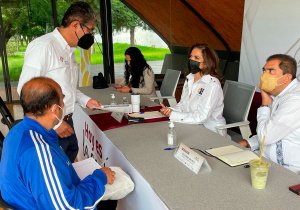Bordados tradicionales y formación de cooperativas turísticas en Martes Ciudadano de Economía