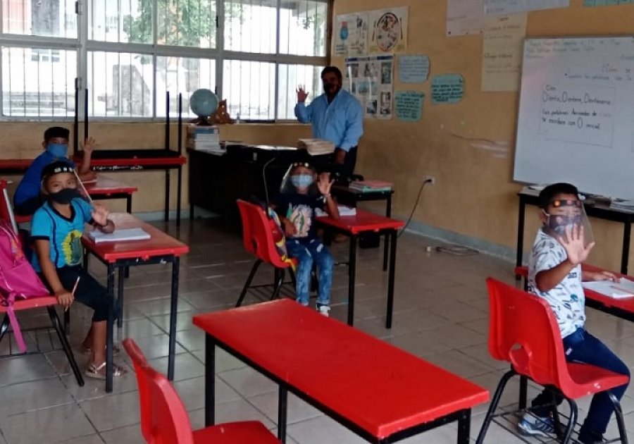 Niños salón 