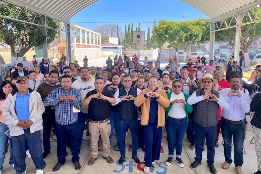 Trabajo de gestión y suma de voluntades permiten el bienestar en San Baltazar Tetela: José Luis Figueroa