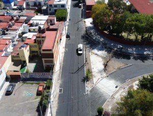 Supervisa Gobierno de la Ciudad rehabilitaci&oacute;n vial en la colonia Fovissste San Roque