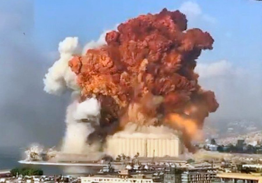 Explotan 2 mil 750 toneladas de amonio en Beirut