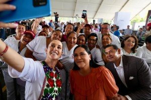 Presidenta Claudia Sheinbaum realiza con éxito su primer fin de semana de la gira nacional dedicada a la salud