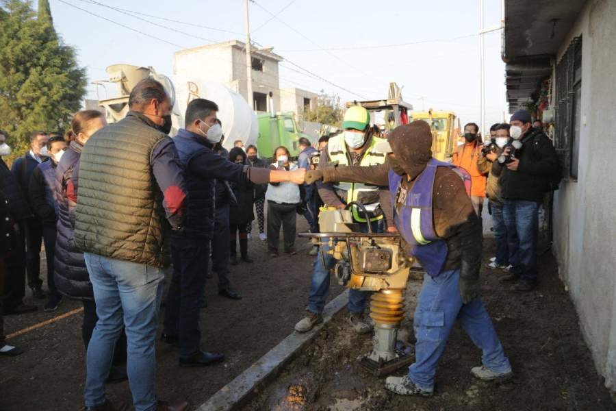 Supervisa ERP reconstrucción de calles en sur de Puebla