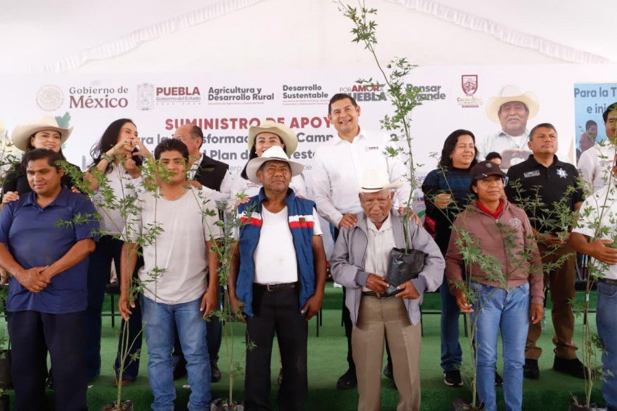 En microrregión de Cuapiaxtla inicia Plan de Reforestación 2025