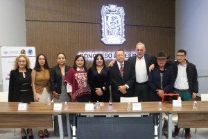 Presentan Parlamento Internacional de Derechos Humanos en favor de migrantes poblanos