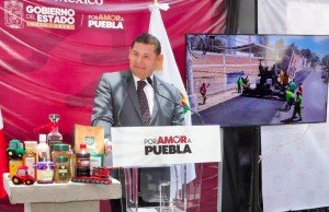 Gobierno de Puebla encabeza transformación histórica de caminos y vialidades con maquinaria propia