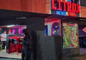 Clausuran 4 negocios irregulares con venta de alcohol en Puebla capital