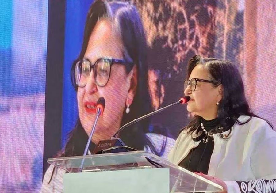 Recibe Norma Piña premio de Derechos Humanos 2023