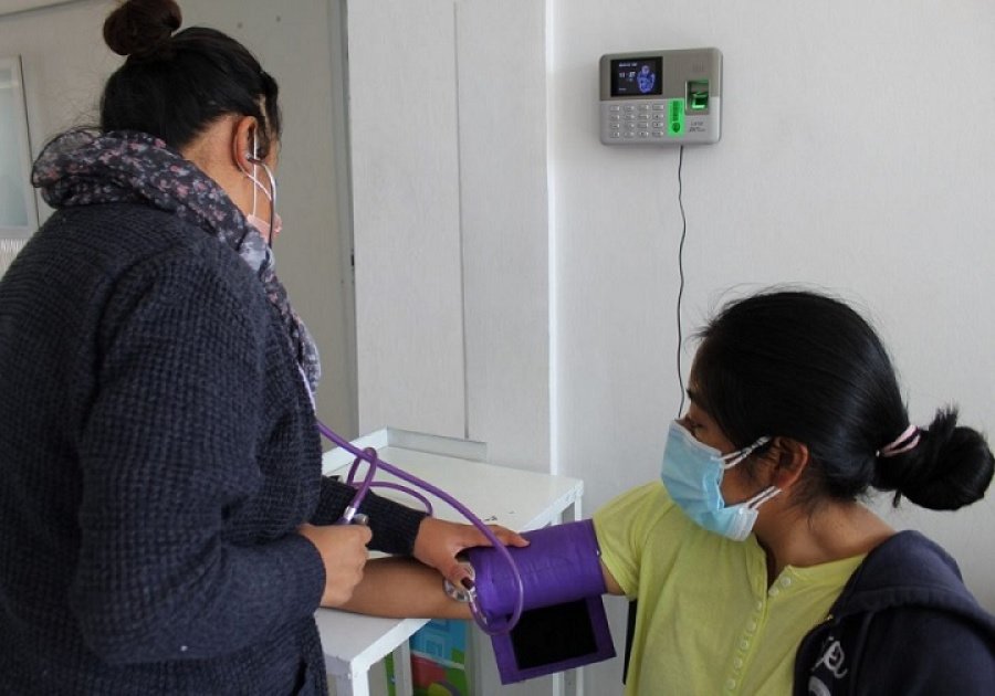 DIF de San Andrés Cholula acerca servicios de salud a familias de Acatepec