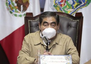 Confirma MBH detención de 9 policías por caso Coyomeapan