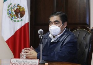 Pide Barbosa a sociedad renovar voluntad para enfrentar COVID