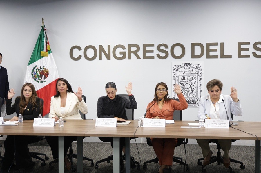 Avala Comisión del Congreso reformas para ampliar la participación de madres y padres de familia en la educación