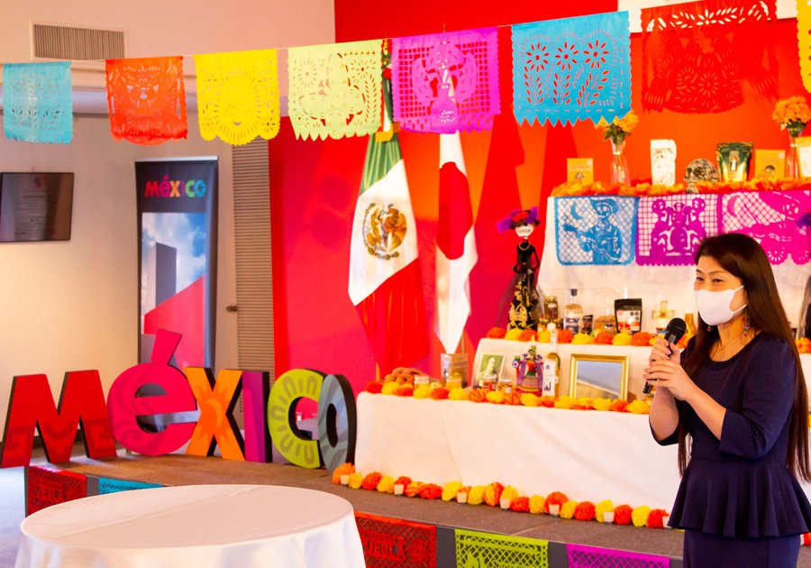 Llegan productos 'Orgullo Puebla' a Jap&oacute;n para festejo de D&iacute;a de Muertos