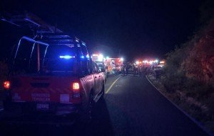 Protección Civil y Bomberos Tehuacán participa en rescate tras accidente en la carretera Coxcatlán–Zoquitlán