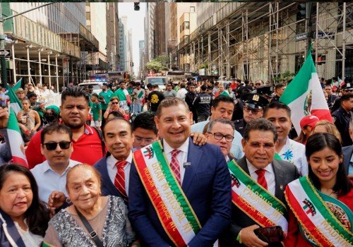 Alejandro Armenta reconoce fuerza de migrantes 'se integrar&aacute;n a grandes proyectos de Puebla'