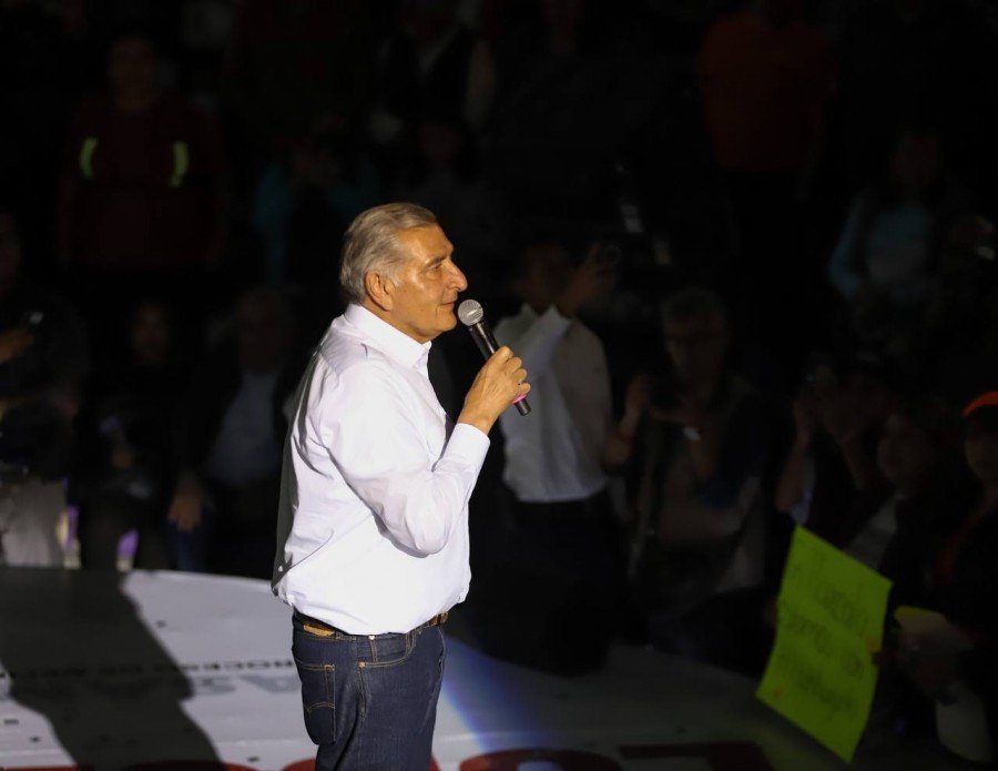 Adán Augusto López responde en redes sociales sobre caso Hernán Bermúdez: “Estoy a disposición de las autoridades”