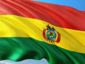 1825: dos gritos de libertad y un murmullo de tinta