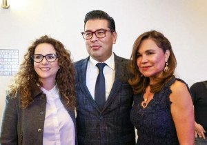 Alista FGE investigación contra Néstor Camarillo por venta de candidatura
