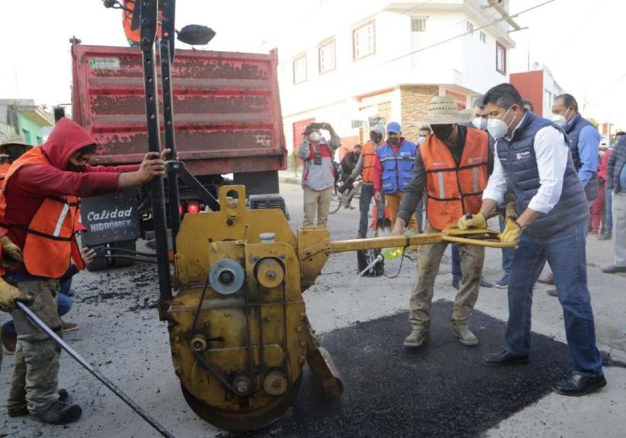 Tapan 27 mil baches en 90 días de gobierno municipal