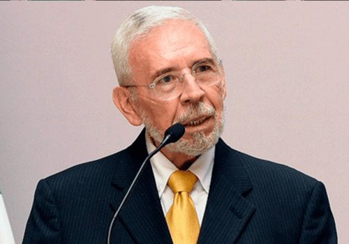 AMLO externa su tristeza por la muerte de Jorge Arganis Díaz Leal
