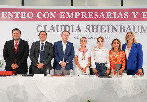 Claudia Sheinbaum expone la creación de cadenas productivas ante empresarios de Jalisco