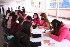 Universitarios viven experiencia formativa en Jornada de Salud Por Amor a Puebla