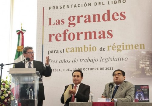 La izquierda cierra filas con AMLO desde Puebla