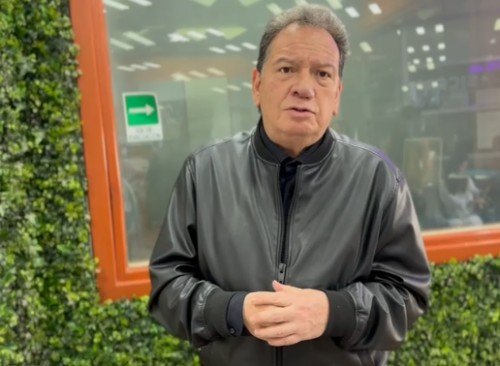 Coque Mu&ntilde;iz rendir&aacute; homenaje a su padre con emotivo concierto en Puebla