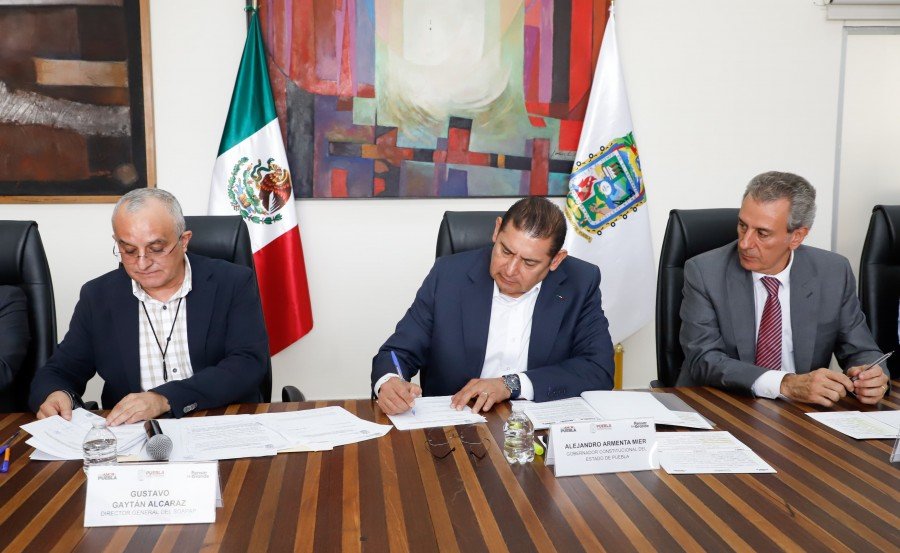Firma de convenio modificatorio para el Plan Hídrico Nacional