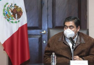 Garantiza Barbosa funcionamiento de reclusorios de Puebla