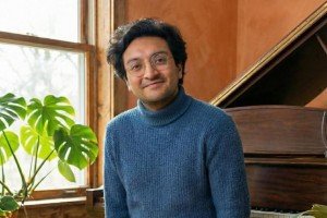 Aar&oacute;n Gonz&aacute;lez innovando la m&uacute;sica mexicana