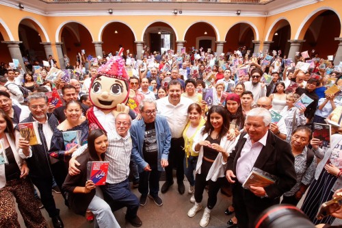 Con lectura, arte y cultura gobierno estatal impulsa la transformaci&oacute;n de Puebla