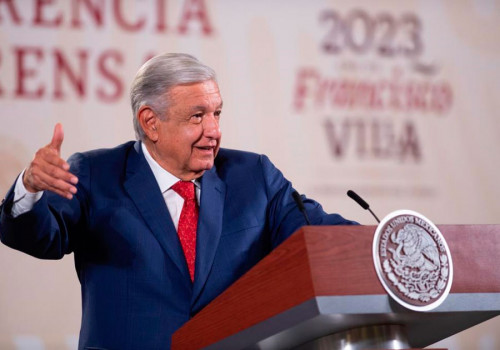 Norma Pi&ntilde;a est&aacute; por m&iacute; de presidenta de la SCJN: AMLO