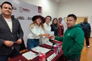 Leche para el Bienestar incorpora a 500 familias de trabajadores federales