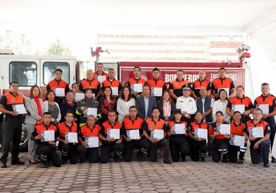 Reconoce gobierno de San Andr&eacute;s Cholula a las y los Bomberos en su d&iacute;a